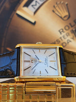 Charger l'image dans la galerie, MONTRE CARTIER OMEGA OR MERCURE 18K TANK 161.013
