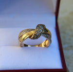 Charger l'image dans la galerie, Bague noeud en or jaune 18 carats
