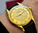 Charger l'image dans la galerie, Montre oméga Constellation Chronomètre Deluxe de 1956
