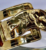 Charger l'image dans la galerie, BRACELET ARTICULÉ OR JAUNE 18K EPOQUE MILIEU XIX ÈME
